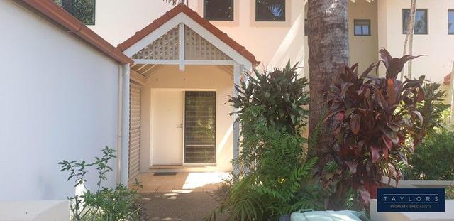 1308 Club Villa, QLD 4800