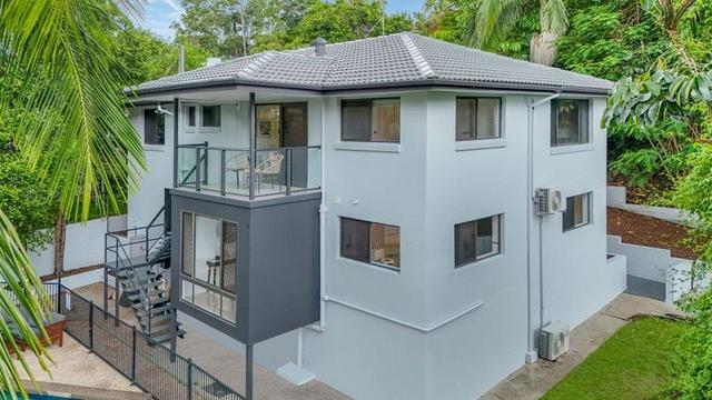 2 Roseglen Street, QLD 4120