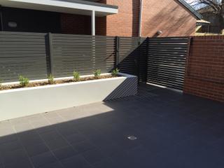 Courtyard (2017-04-01)