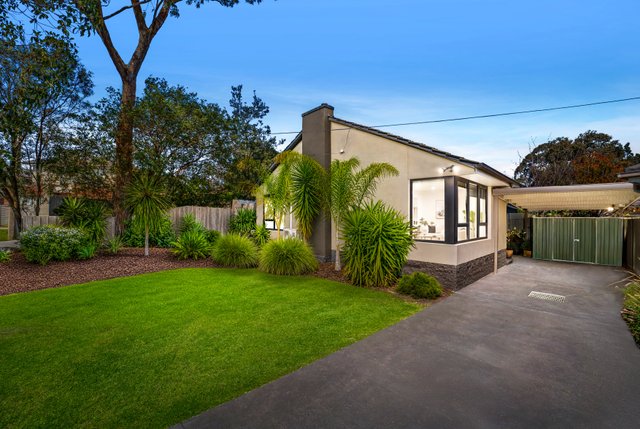2/8 Hertford Court, VIC 3152