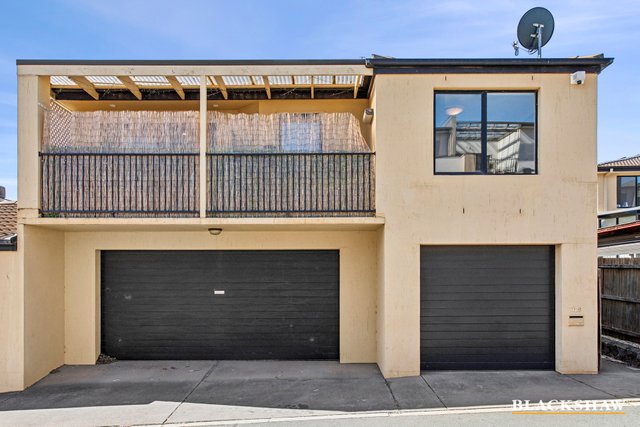 2/69 Hall Best Lane, ACT 2912