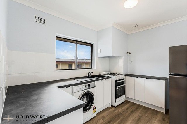 20/43 Kinsella Street, WA 6060