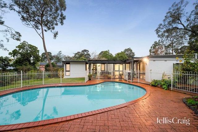 5 Pine Court, VIC 3136