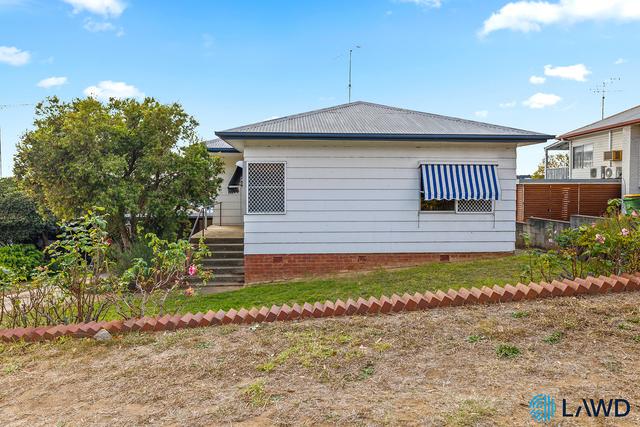 10 Amaroo Place, NSW 2582
