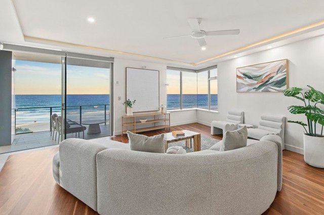 4/399 Golden Four Drive, QLD 4224