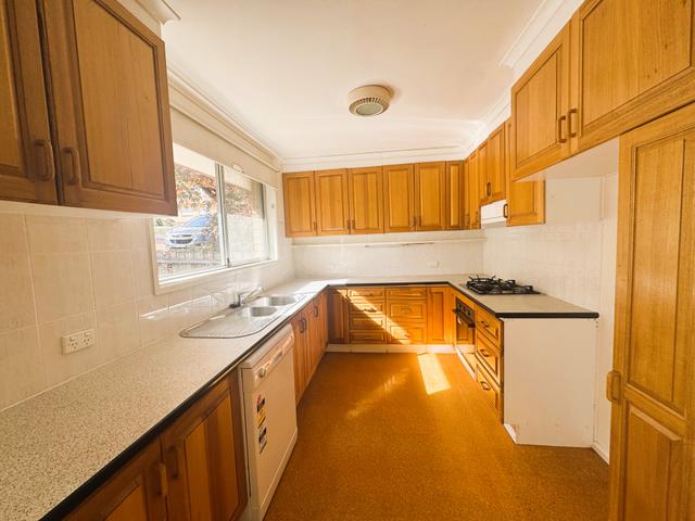 27 Crawford Street, ACT 2615