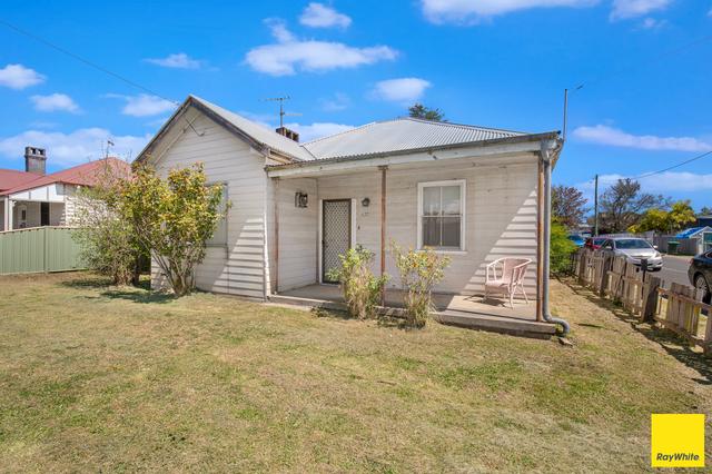 122 Markham Street, NSW 2350