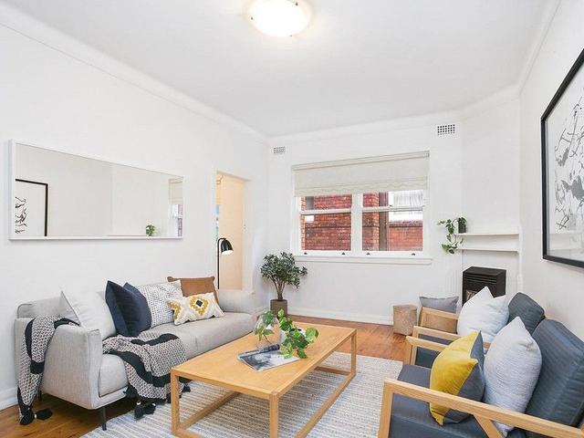 2/8 McDougall Street, NSW 2061