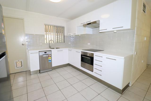 Unit 2/4 Verry St, QLD 4825