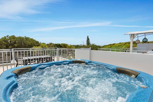 3/130 Mudjimba Esplanade, QLD 4564