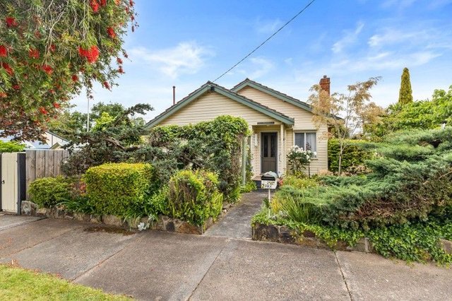 2 Pax Road, VIC 3844