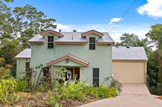 7 Falcon Court, QLD 4560