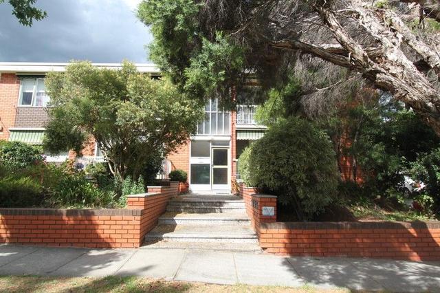 4/11 Downshire Road, VIC 3185