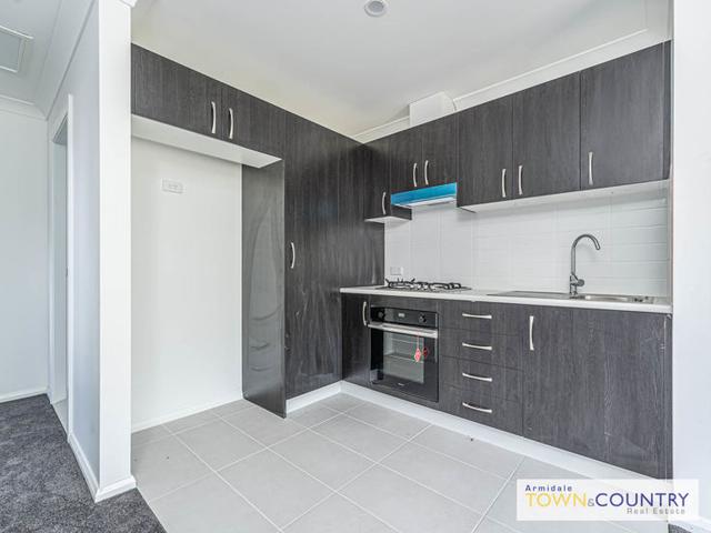 2/8 Niagara Street, NSW 2350