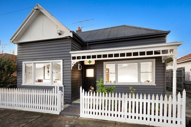 16 Lewis Street, VIC 3071