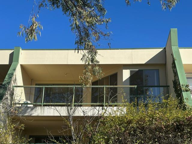 17/33 Leahy Close, ACT 2604