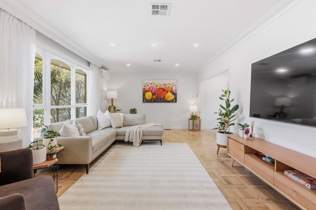 6/15-17 Kangaroo Road, VIC 3163