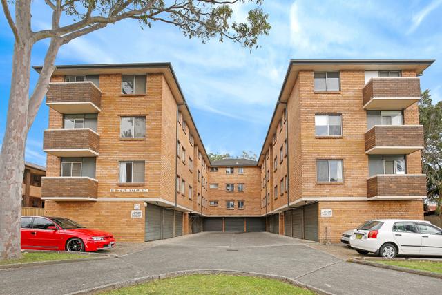 8/18-20 Robinson Street, NSW 2500