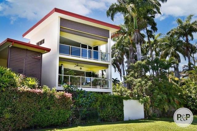 8/108 The Esplanade, QLD 4810