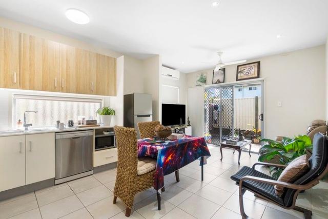 1,2,3/11 MacBeth Street, QLD 4114