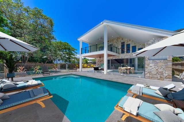 96 Gloucester Avenue, QLD 4800