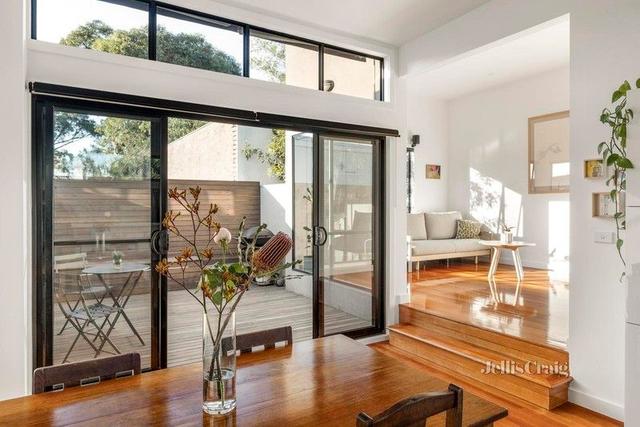13 Erskine Place, VIC 3051