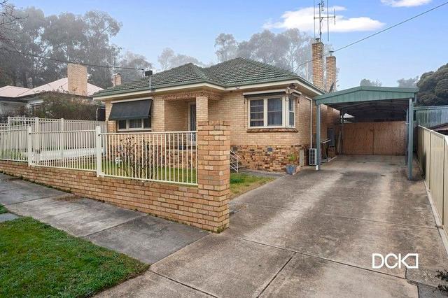 12 Holland  Court, VIC 3550