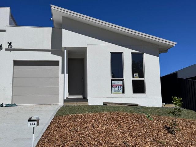 2/48 Botham Street, NSW 2285