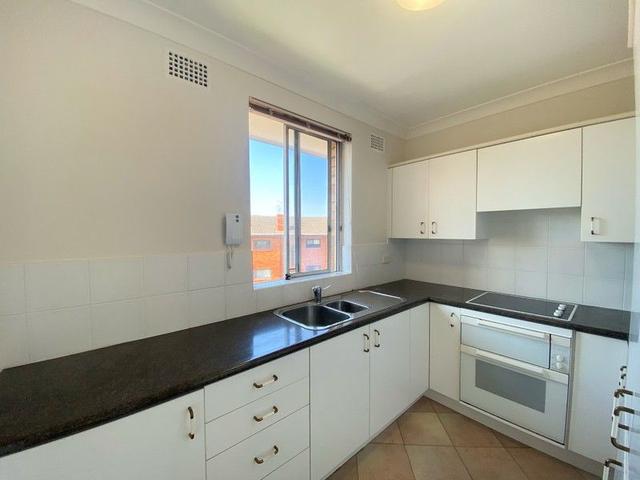 14/7 Mandolong Road, NSW 2088