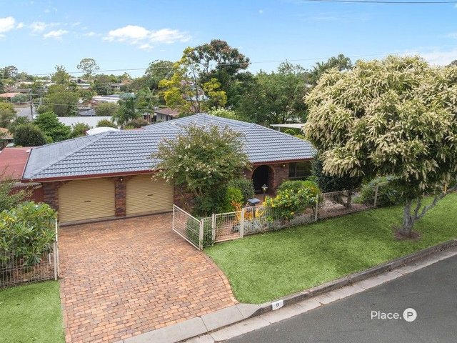 8 Houndslow Street, QLD 4161