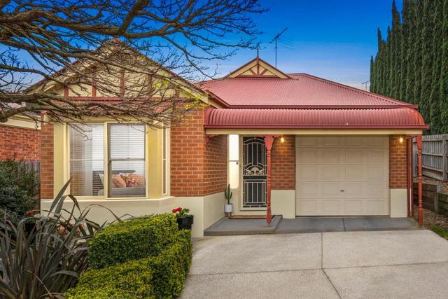 2/3 Hillcrest Court, VIC 3216