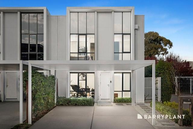 14 Surrey Court, VIC 3083