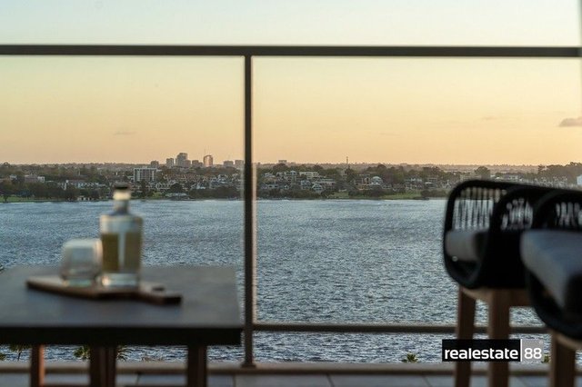 93/78 Terrace Road, WA 6004