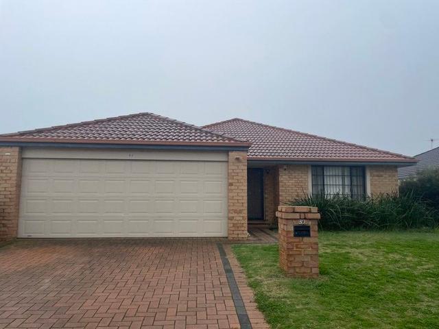 39 Pimento Circle, WA 6172
