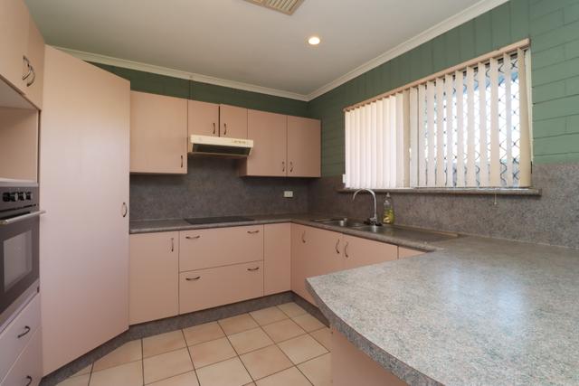 Unit 2/3 Bakhash St, QLD 4825