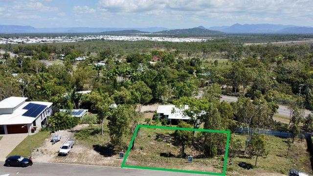 35 Deedes Crescent, QLD 4818