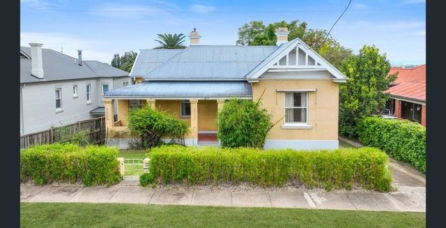 99 Upper Street, NSW 2340