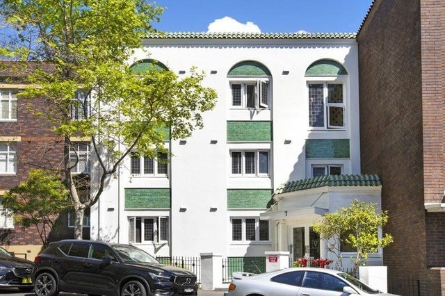 2/7 Wylde Street, NSW 2011