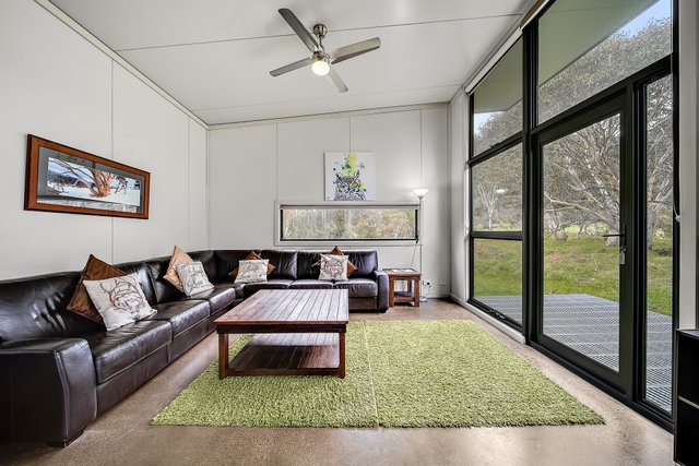 2/11 Wollondibby Road, NSW 2627