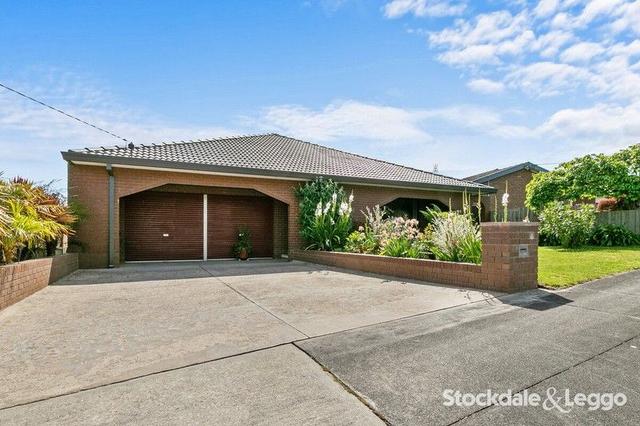 19 Quigley Crescent, VIC 3842