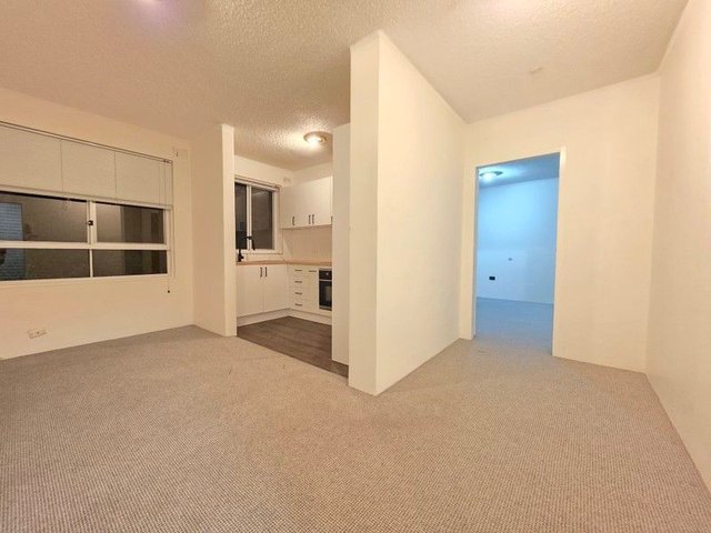 4/246 Buffalo Road, NSW 2112