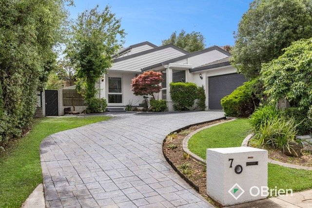 7 Crimea  Close, VIC 3178