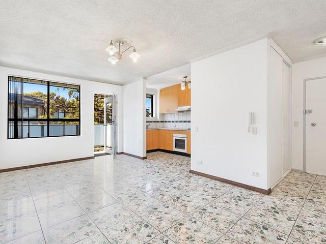 10/130-136 Burns Bay Road, NSW 2066