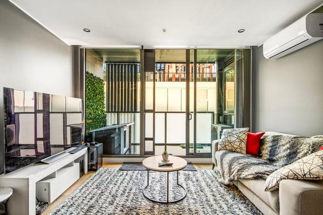 804E/9 Robert Street, VIC 3066