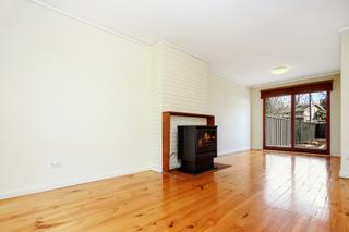 Lounge Room (2016-09-28)