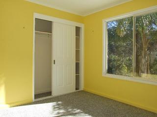 Bedroom 1 (2010-07-08)