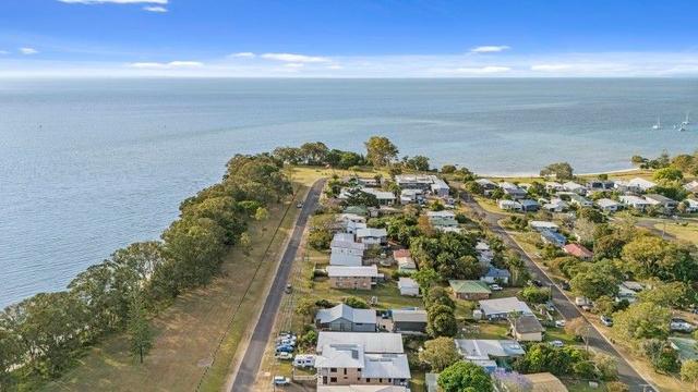 18 Oxley Parade, QLD 4183