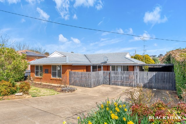 27 Merriman Drive, NSW 2582