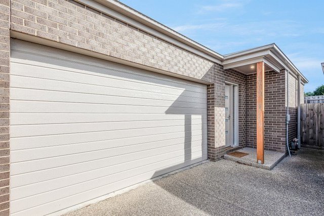 84 Mulquiney Crescent, VIC 3216