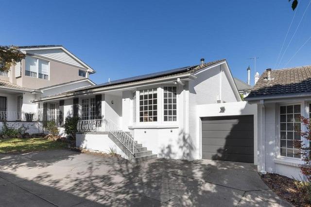2/12 Gellibrand Street, VIC 3101